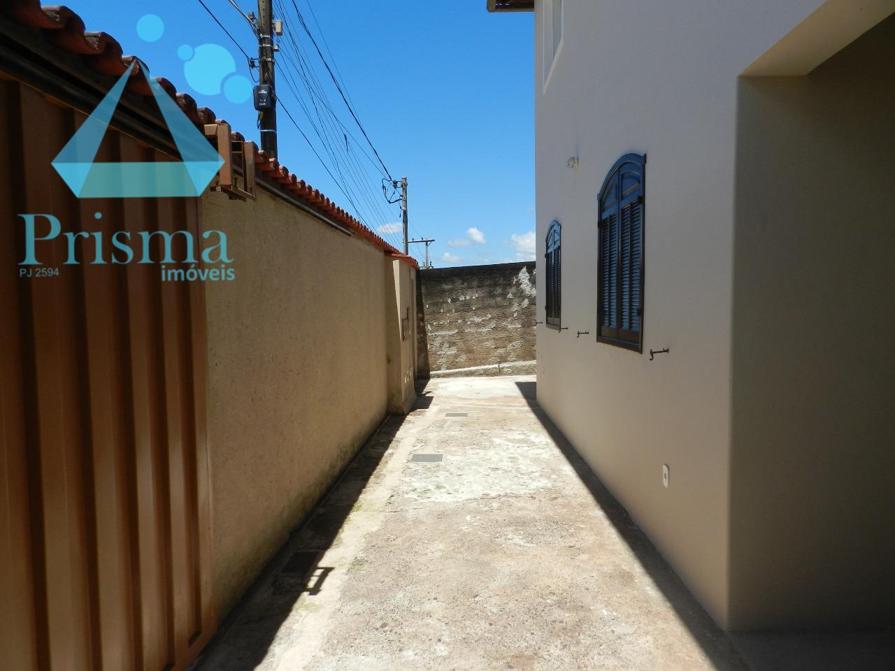 Casa à venda no Garcia: 